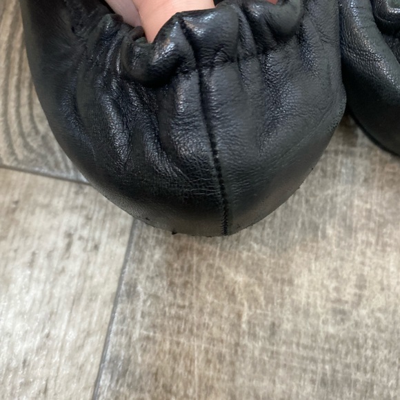 TORY BURCH Black Leather Reva Ballet Flats with Gold Logo Embellishment on Toes - Picture 7 of 12